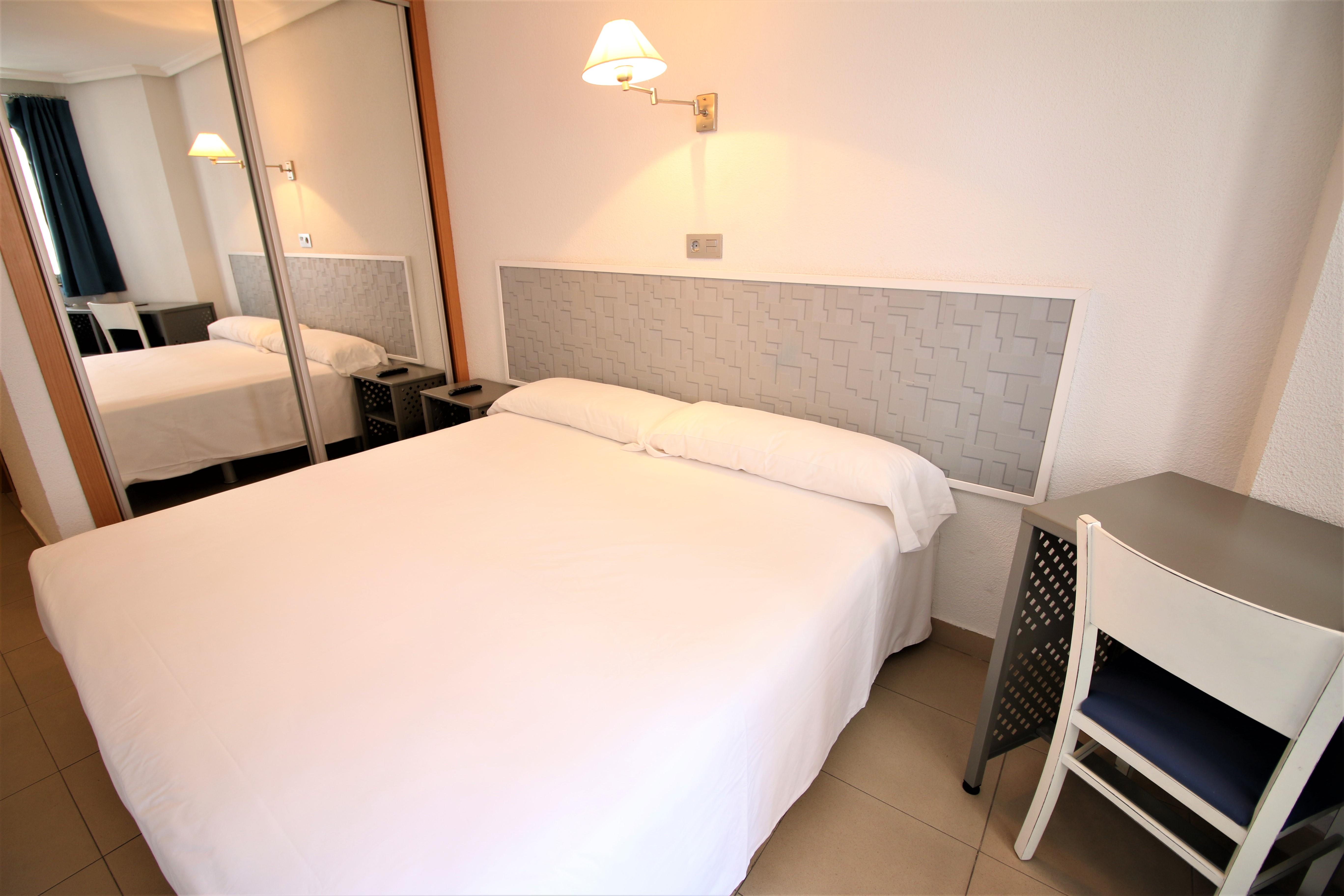 Hotel Alda Centro Паленсия Екстериор снимка