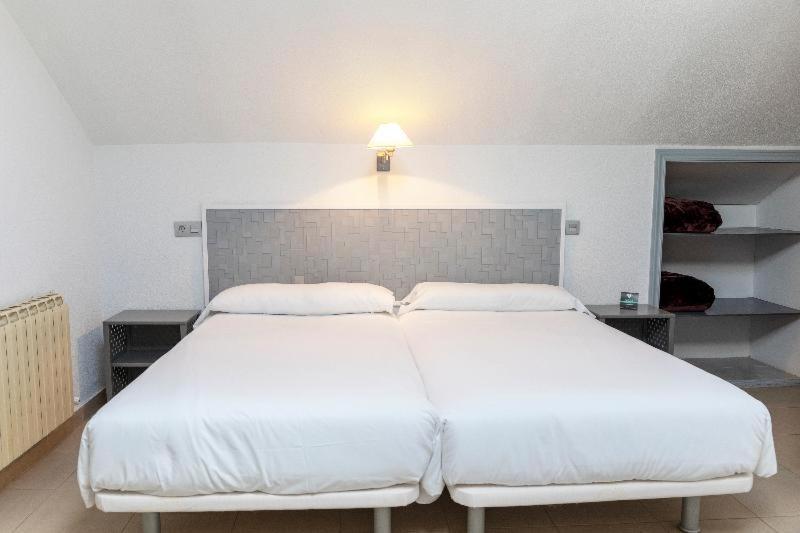 Hotel Alda Centro Паленсия Стая снимка