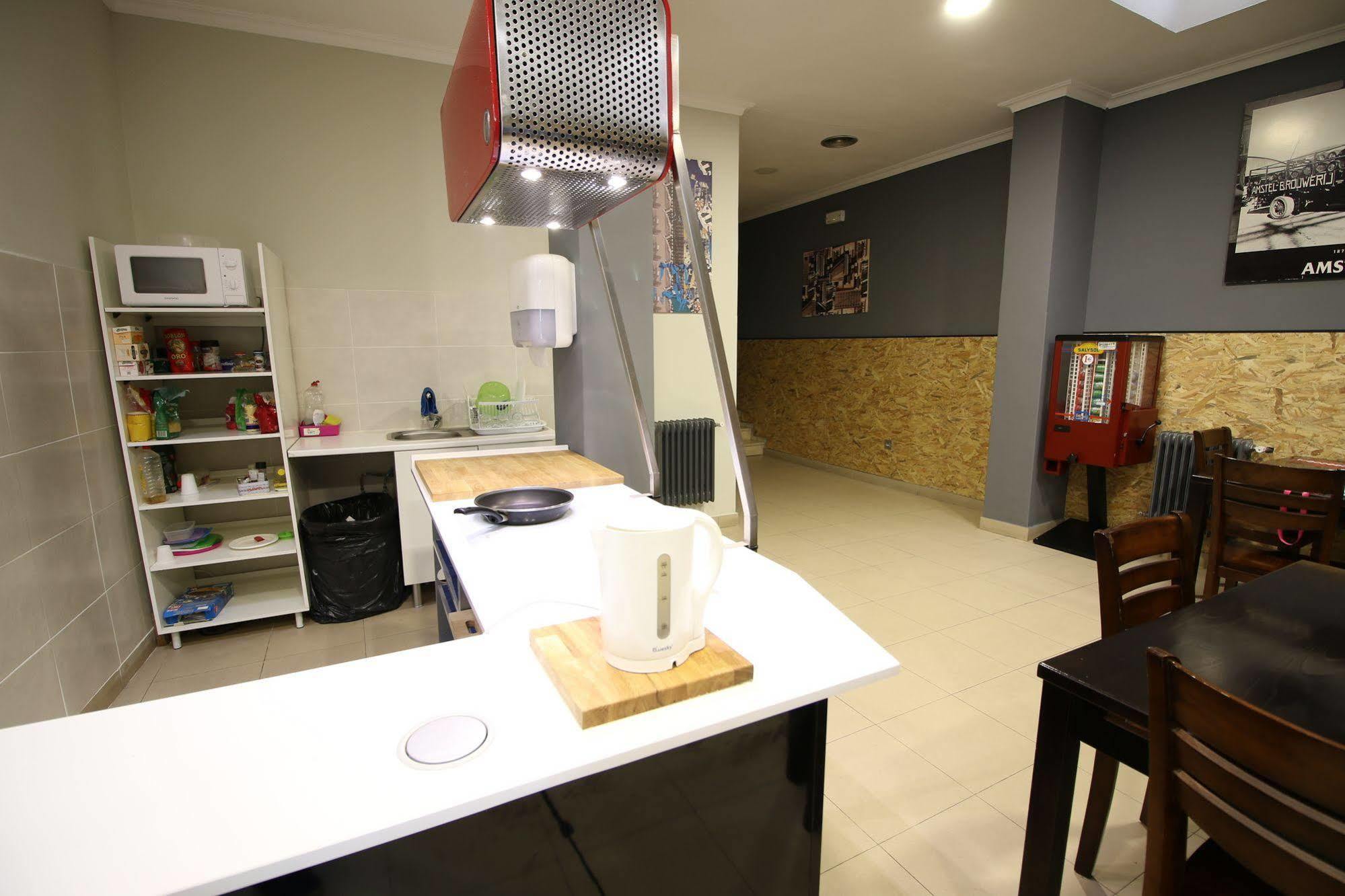 Hotel Alda Centro Паленсия Екстериор снимка