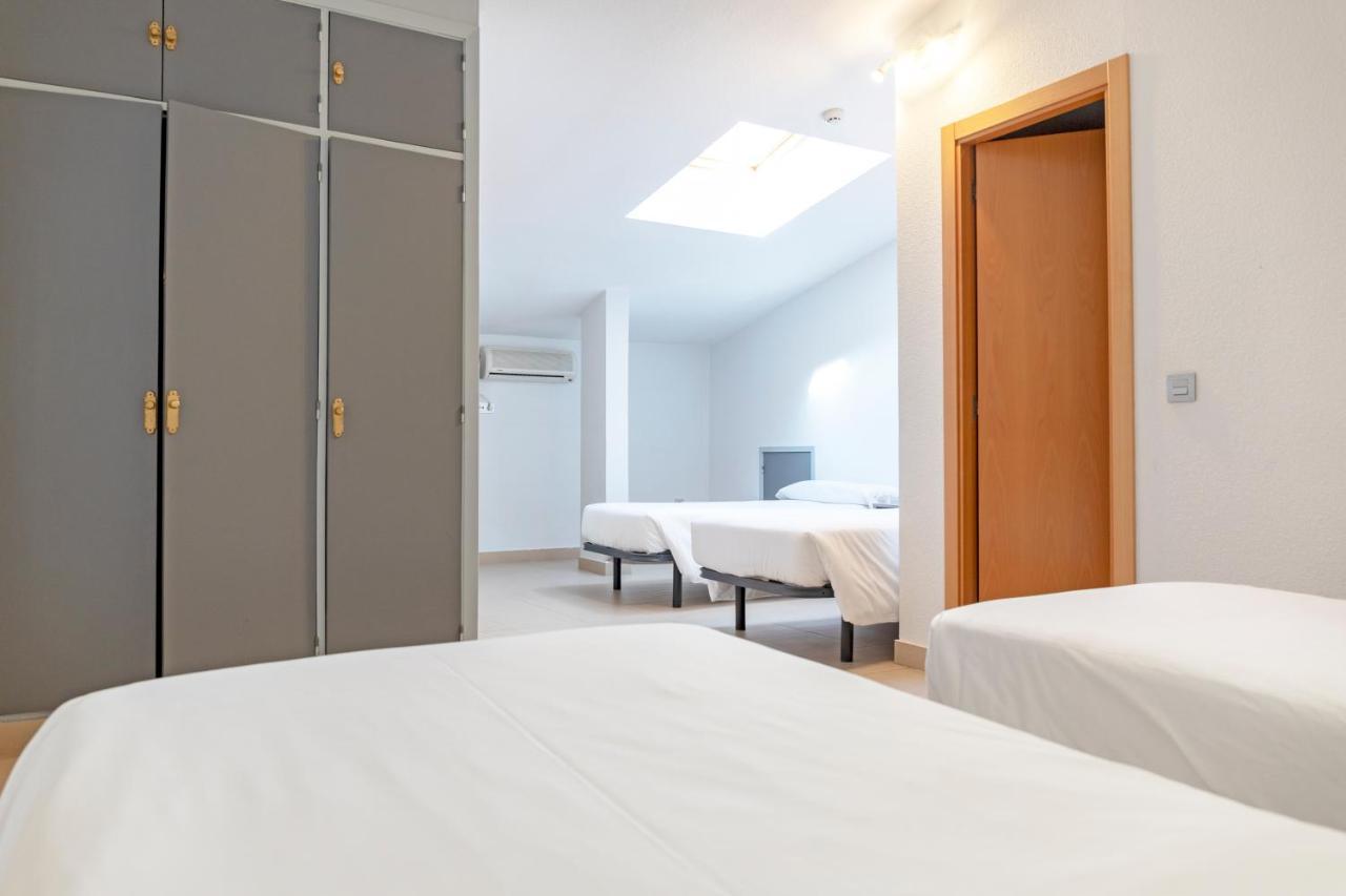 Hotel Alda Centro Паленсия Екстериор снимка